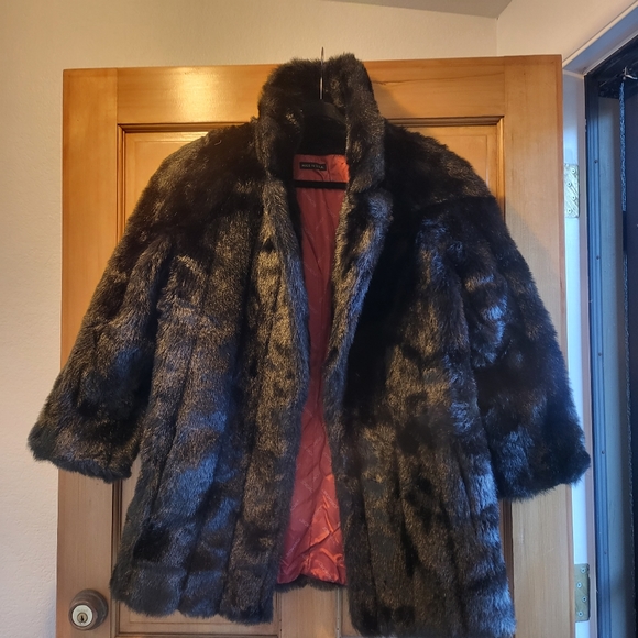 80's Y2K Jordache Faux Fur Coat Size Medium/Large - Picture 1 of 14